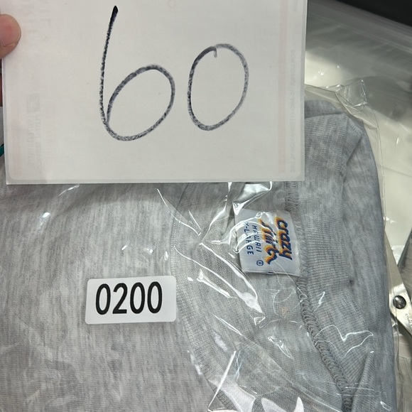 Crazy Shirt Hawaii Gray Embroidery Vail Colorado lightweight Sweatshirt 80s 90s - Picture 12 of 12